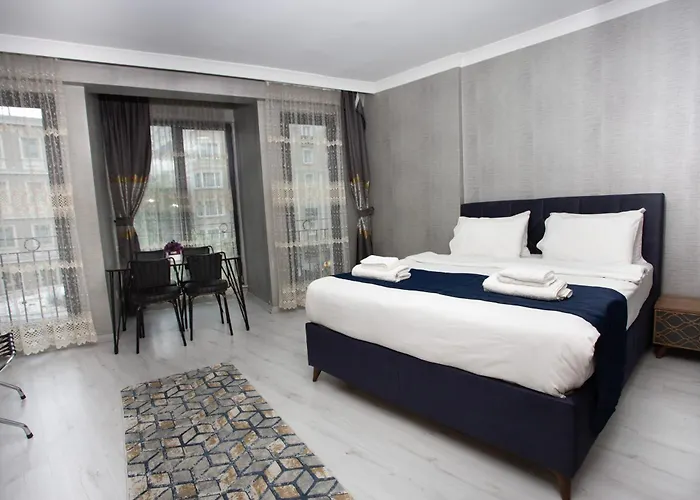 The Molla House Отель *