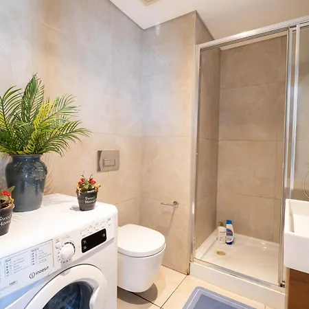 מלון The Molla House *