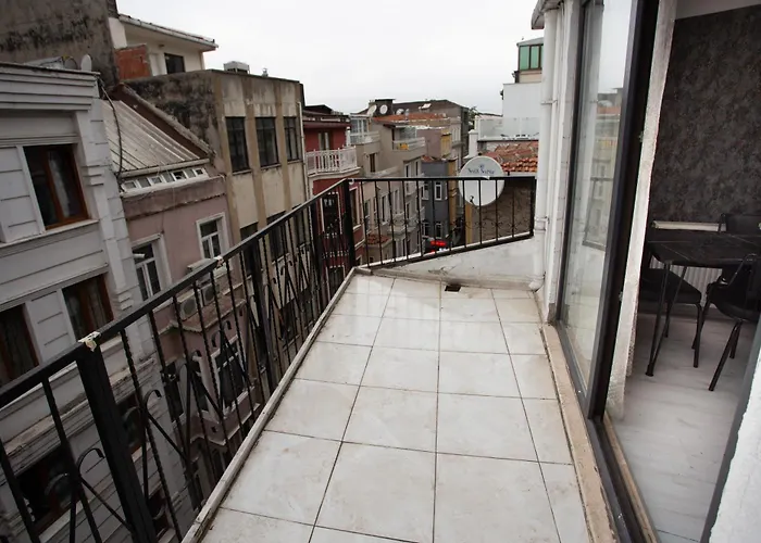 Hotell The Molla House