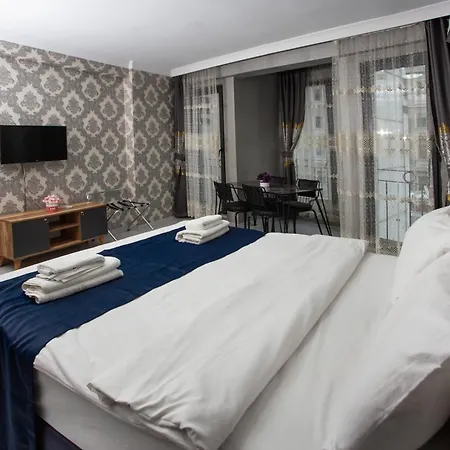 The Molla House Hotell *